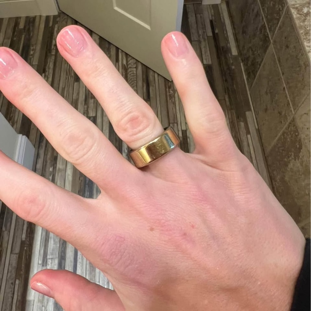 Oura Ring Gen 3 Size 6 in Gold